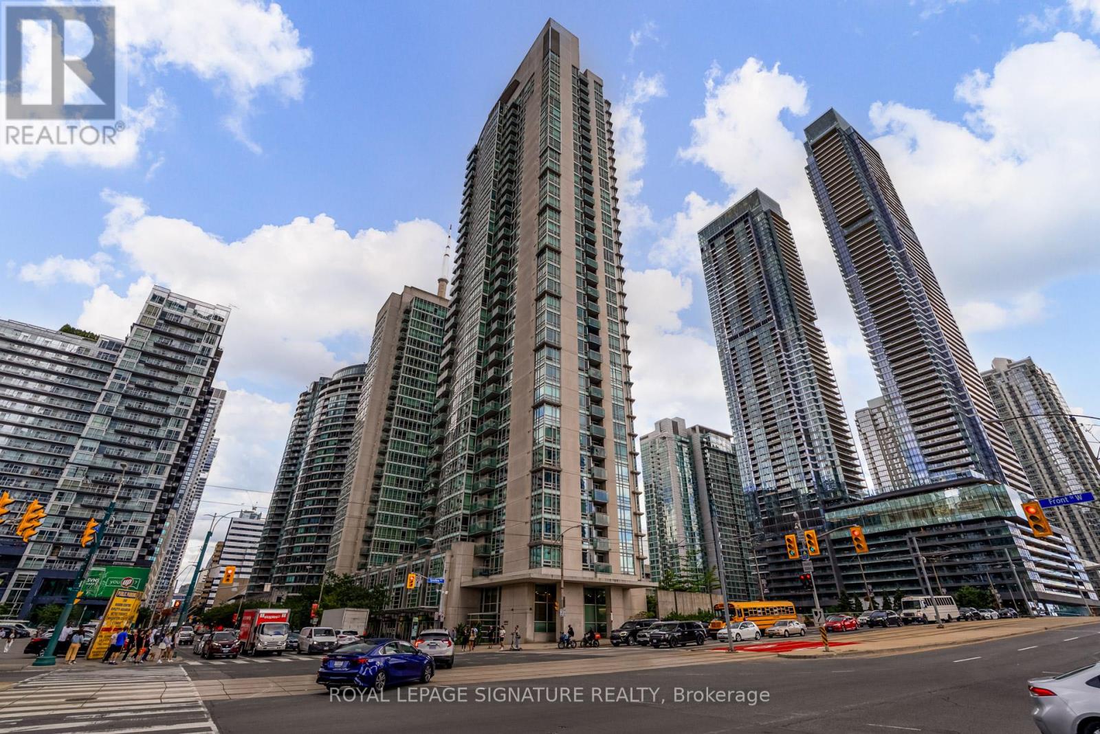 3909 397 Front Street W