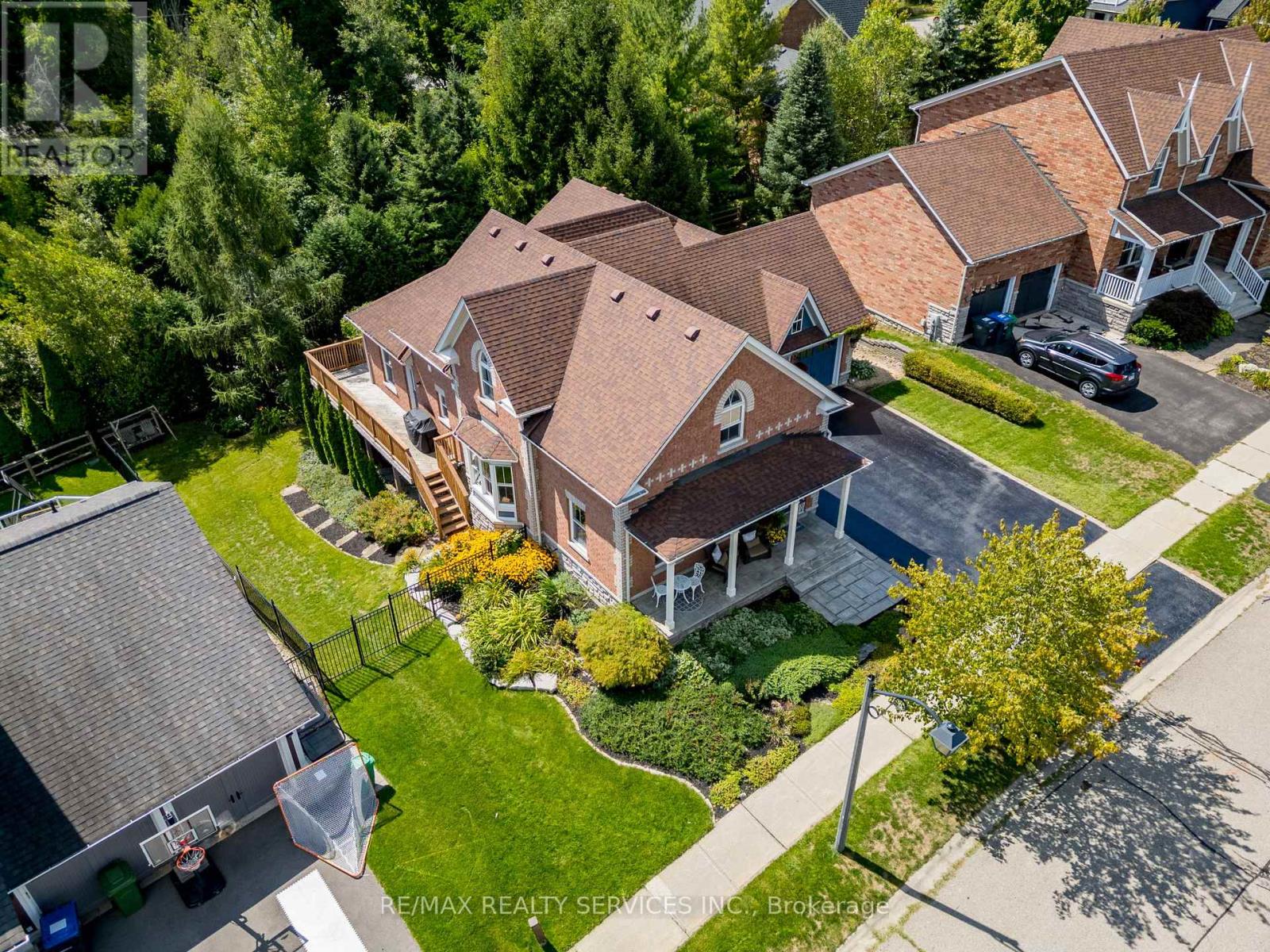 74 North Riverdale Drive