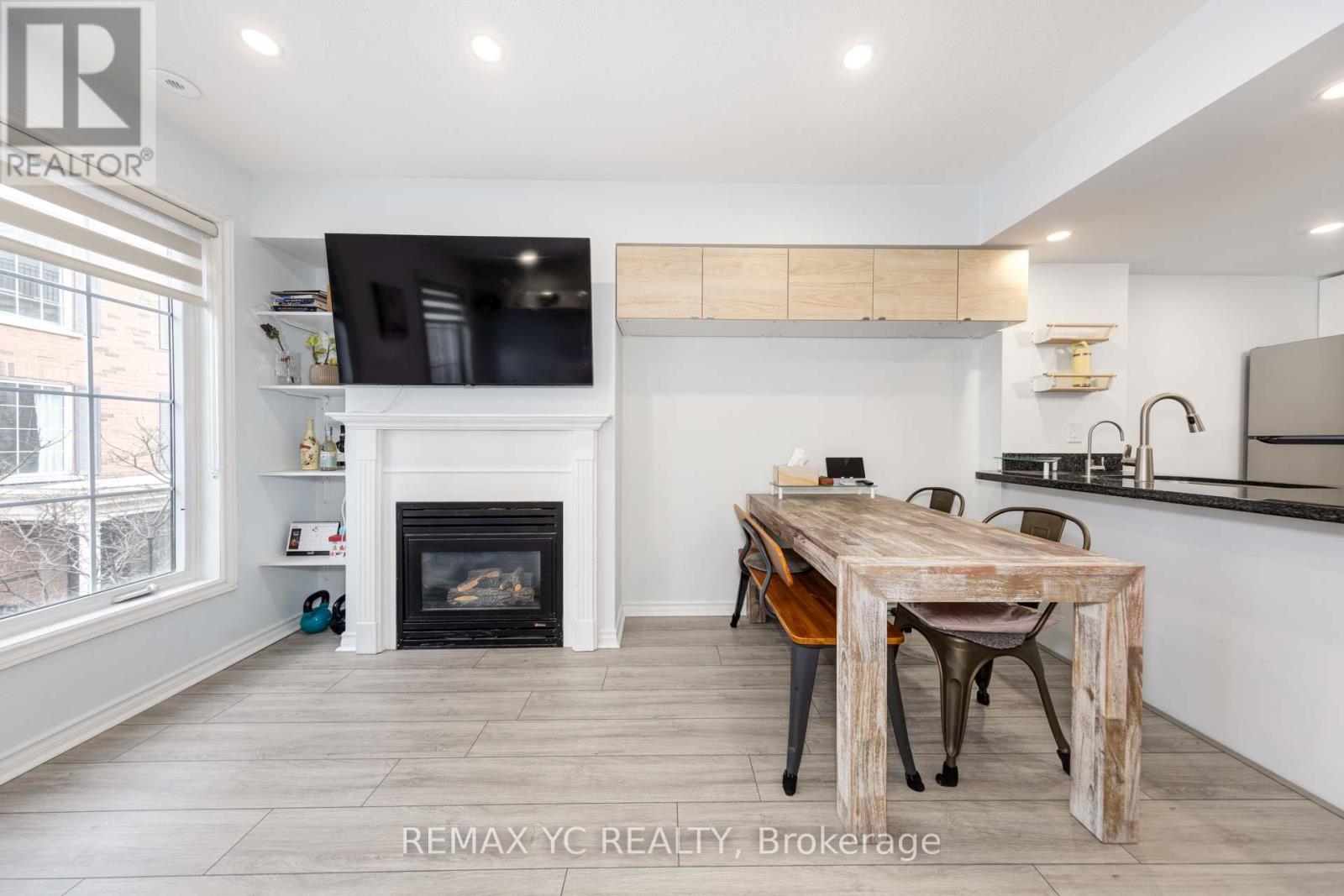 526 3 Everson Drive