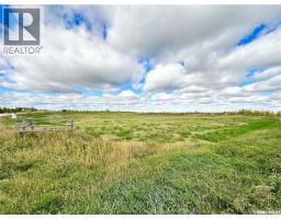South Weyburn Acreage Lot J, Weyburn Rm No 67, SK S4H2K1 Photo 2