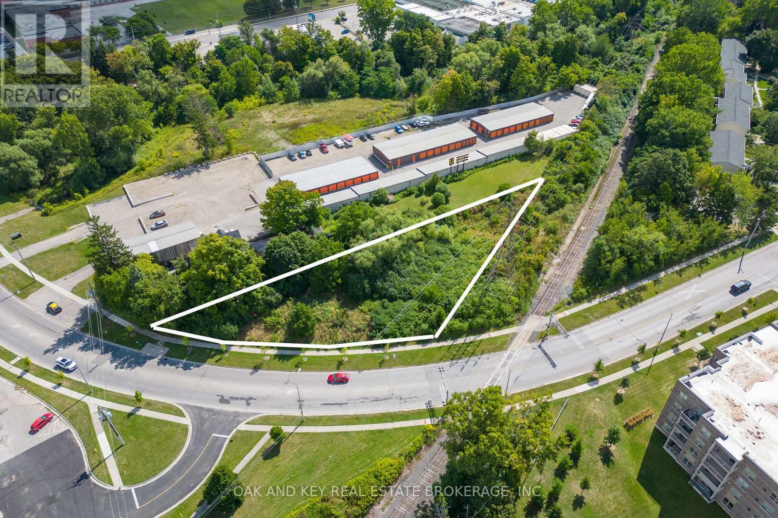 121 Thompson Road