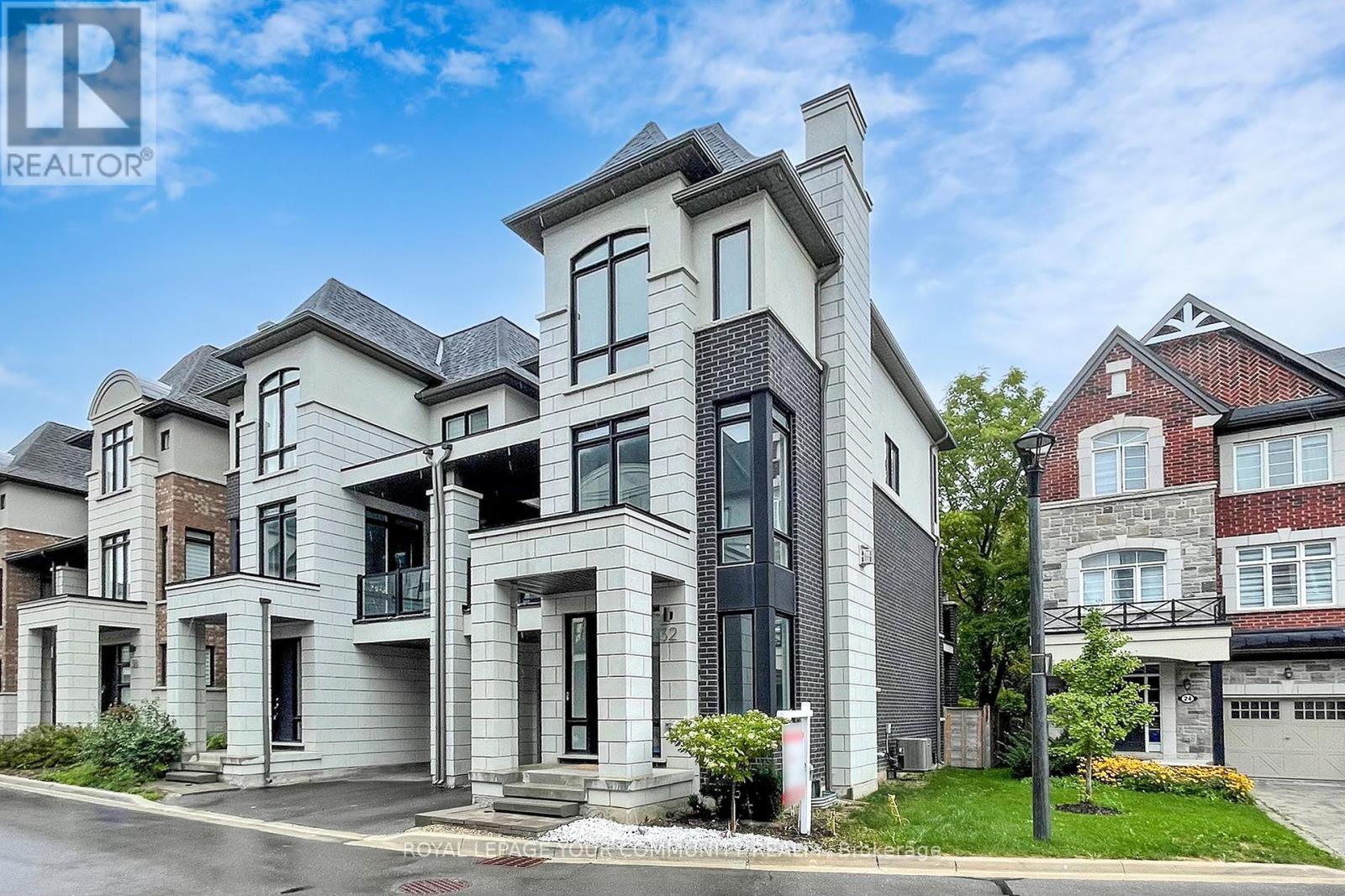 32 Globemaster Lane