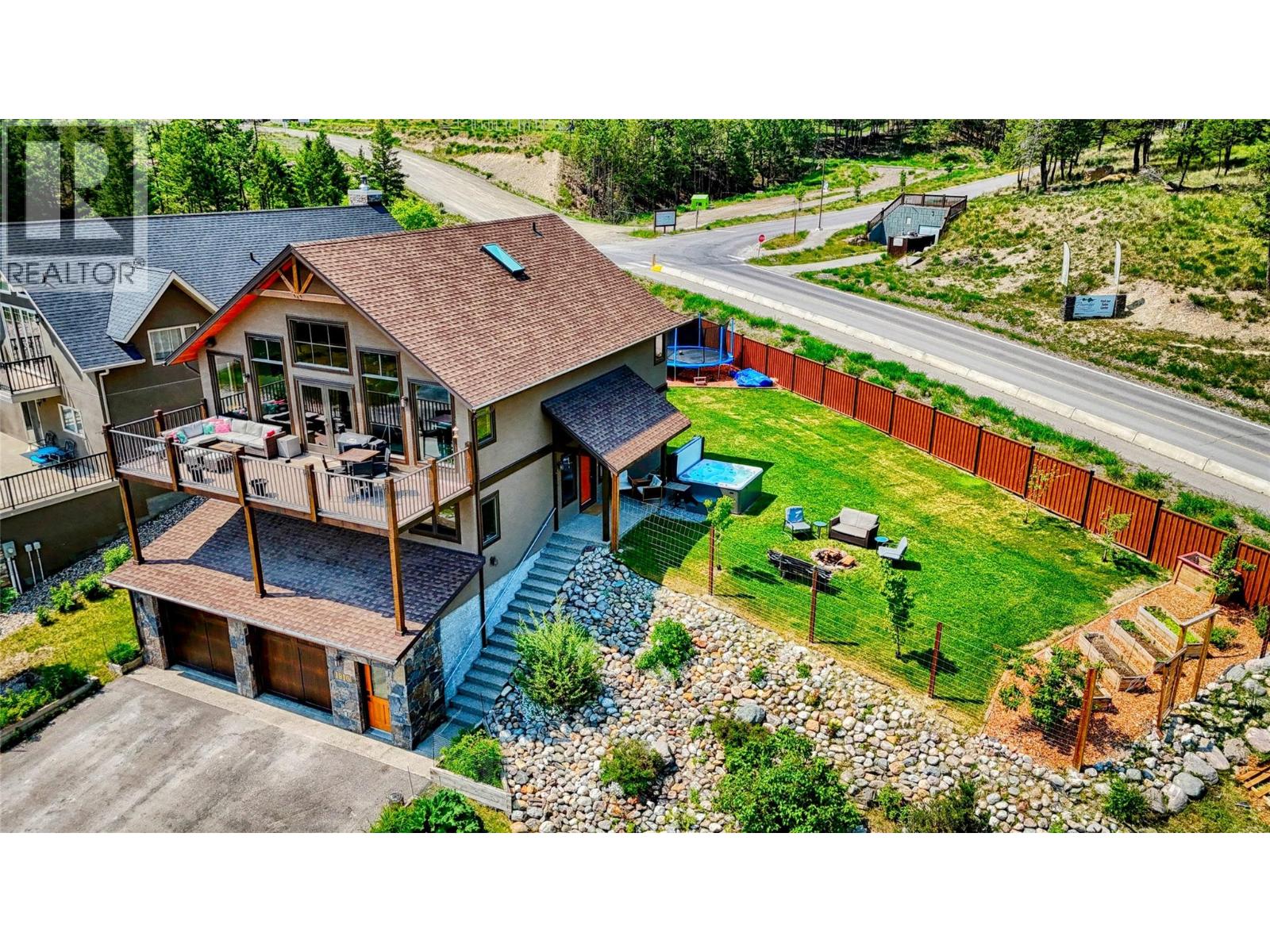 1910 Pineridge Drive