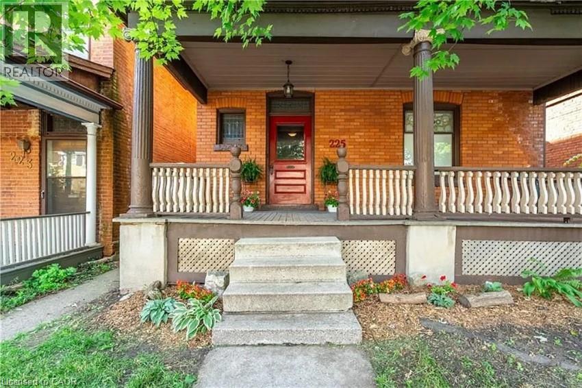 225 Queen Street S Unit 3