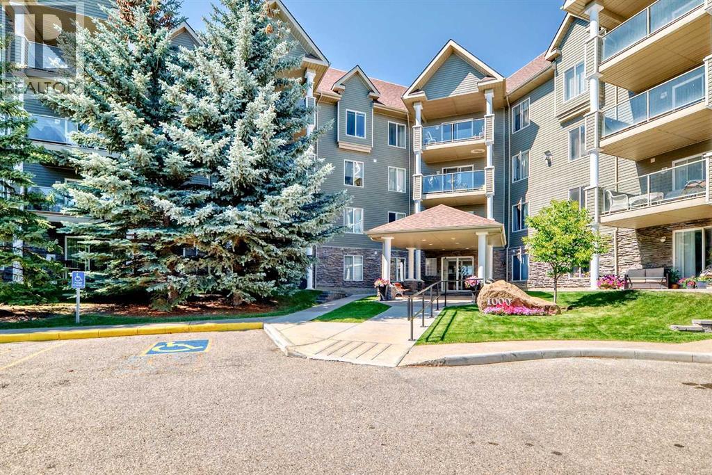 1412 1412 Millrise Point Sw