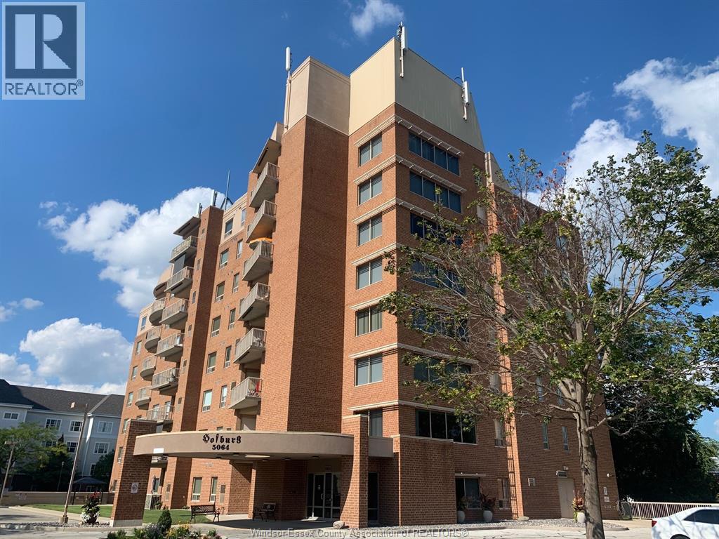 5064 Wyandotte Street East Unit 206