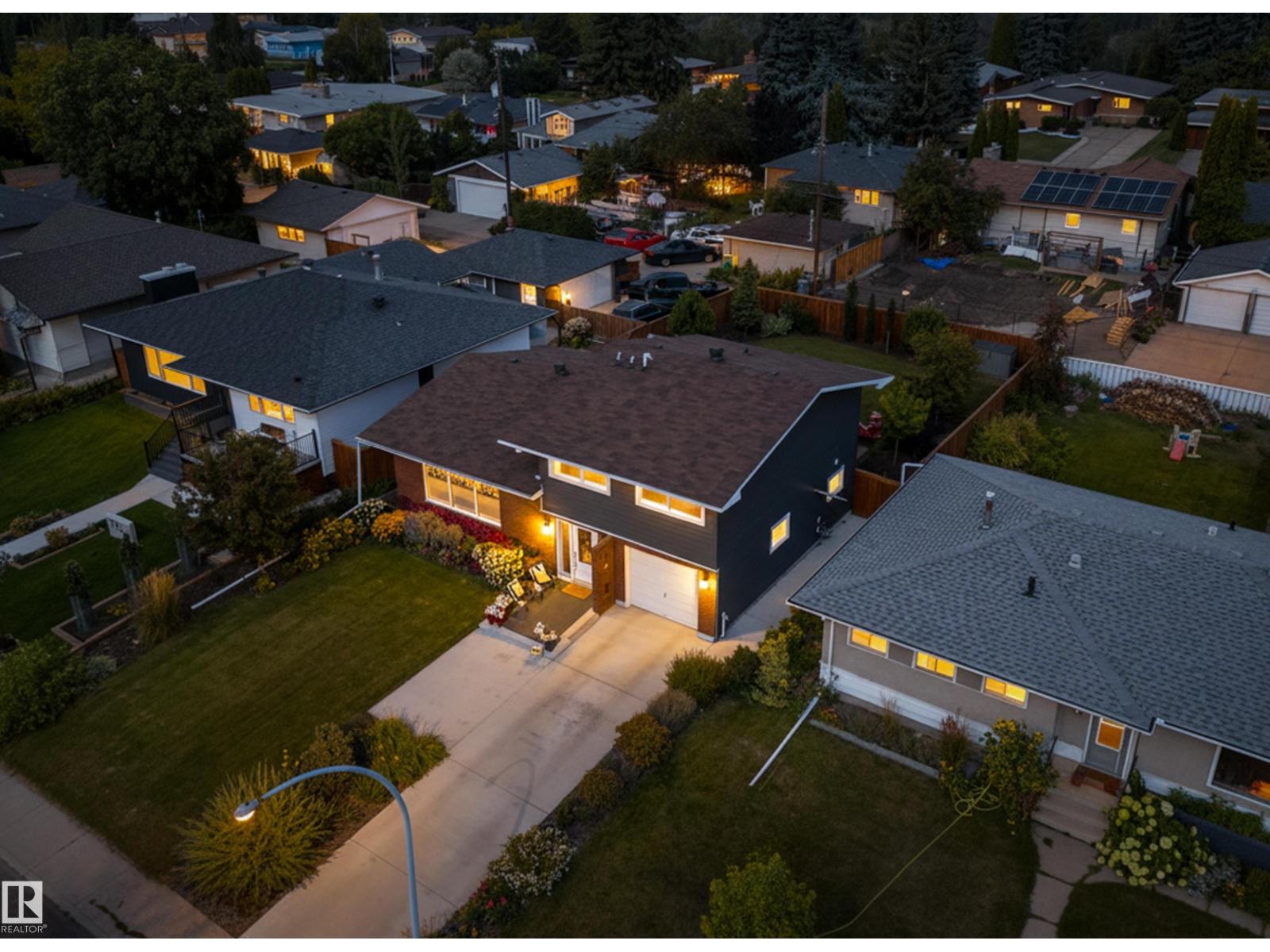 7708 106 A Av Nw