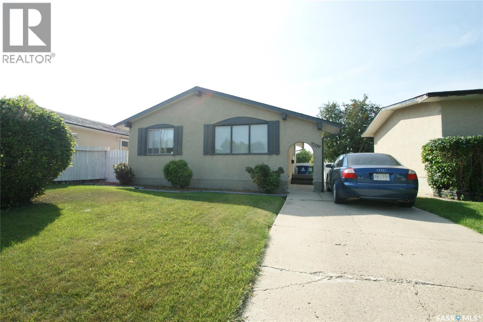 3209 33rd Street W