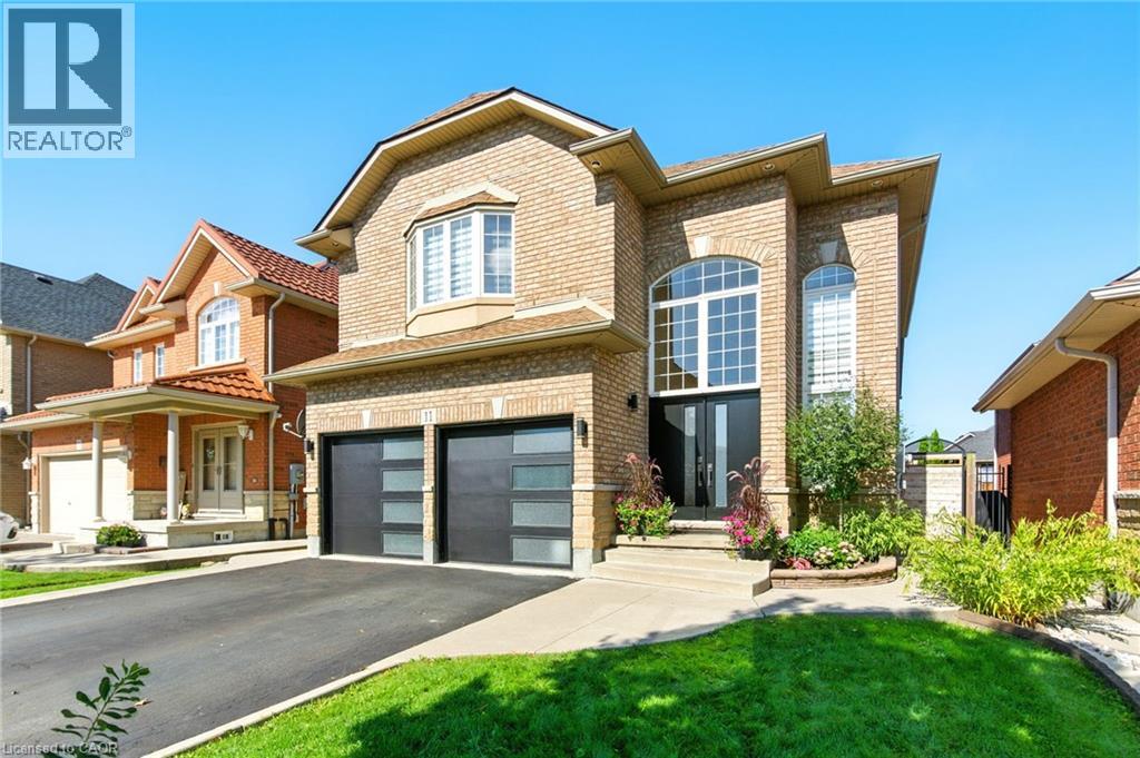 11 Silverspring Crescent