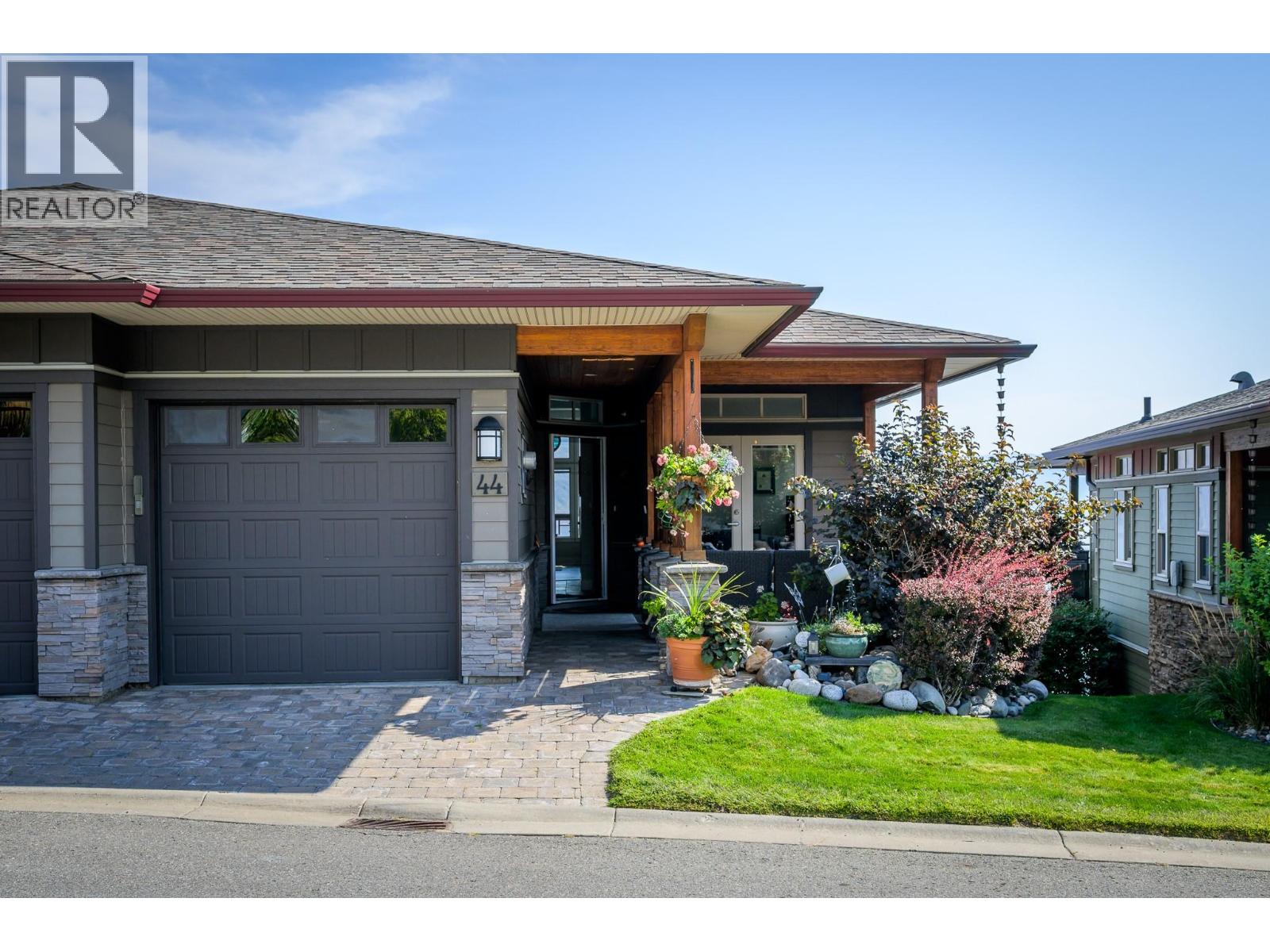 175 Holloway Drive Unit 44