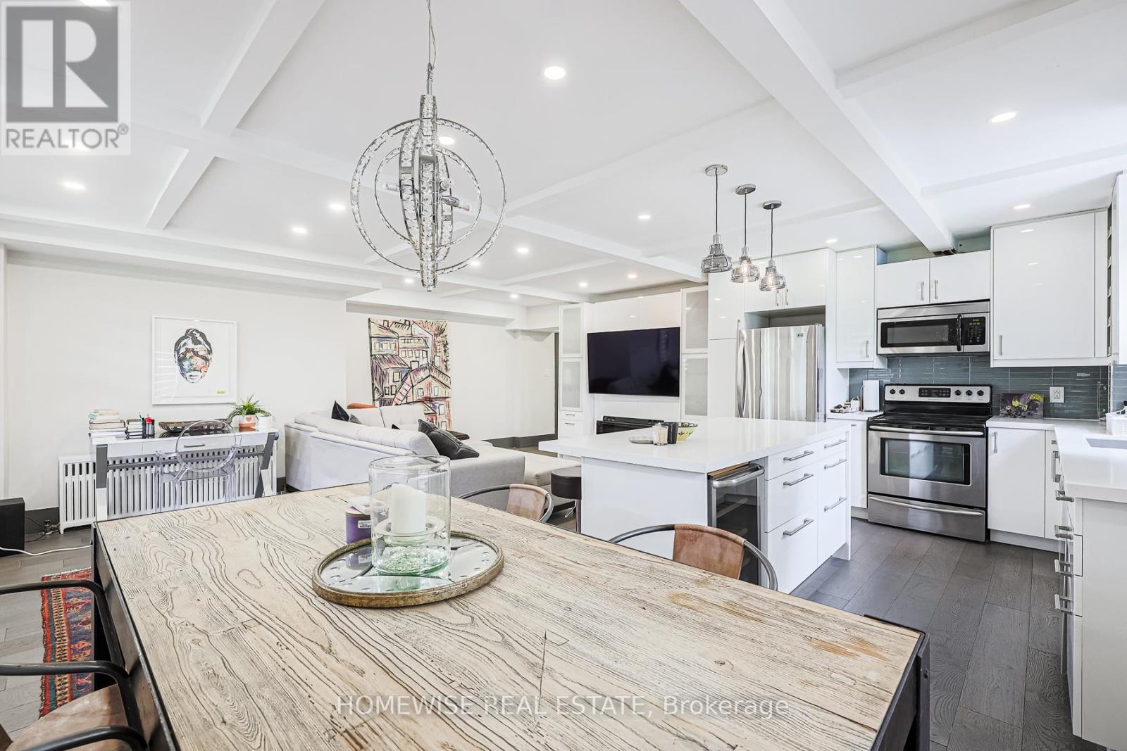 308 2603 Bathurst Street