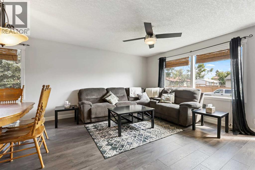 63 Olympia Crescent Se