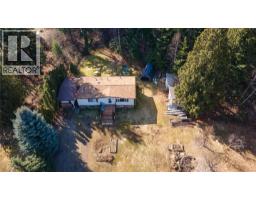 Storage - 4366 Poplar Ridge Crescent, Crescent Valley, BC V0G1H1 Photo 2