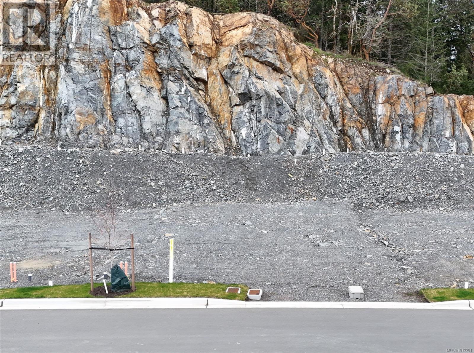 Lot 38 714 Madrona Ridge