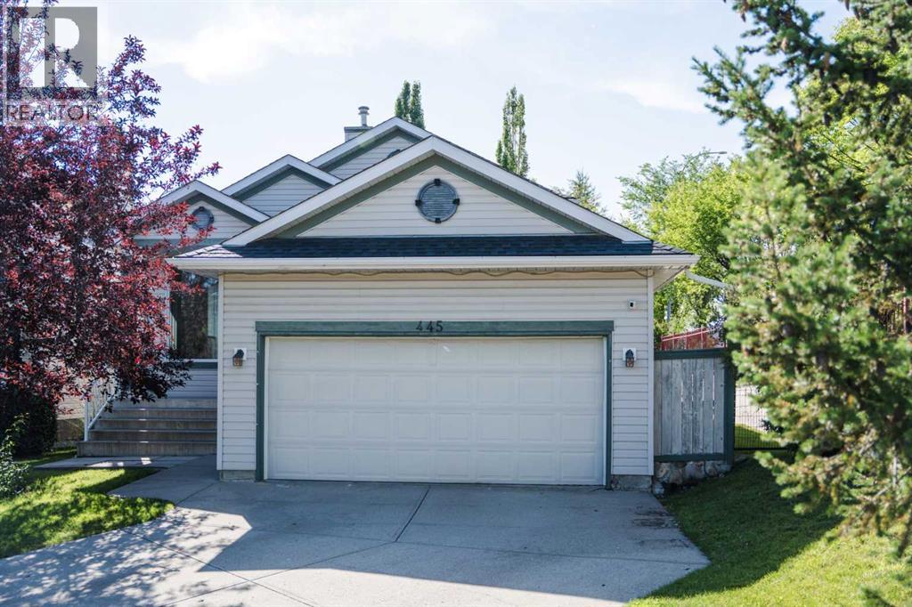445 Rocky Ridge Bay Nw