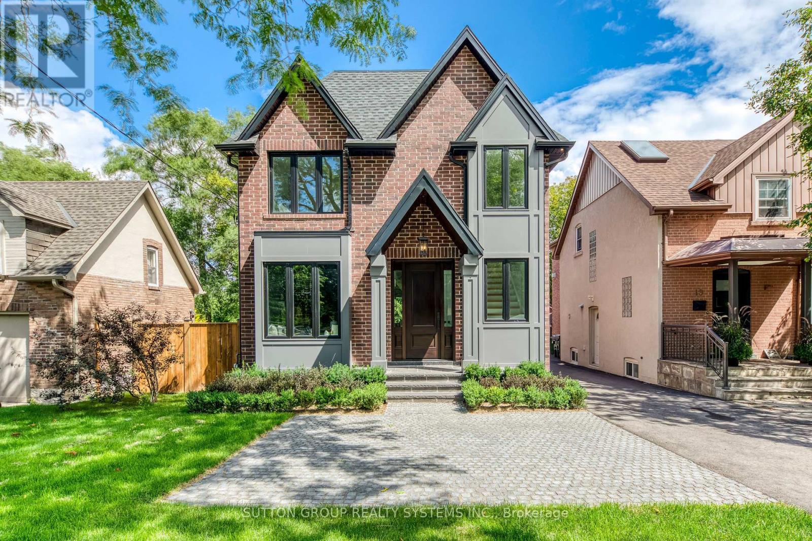 21 South Kingsway