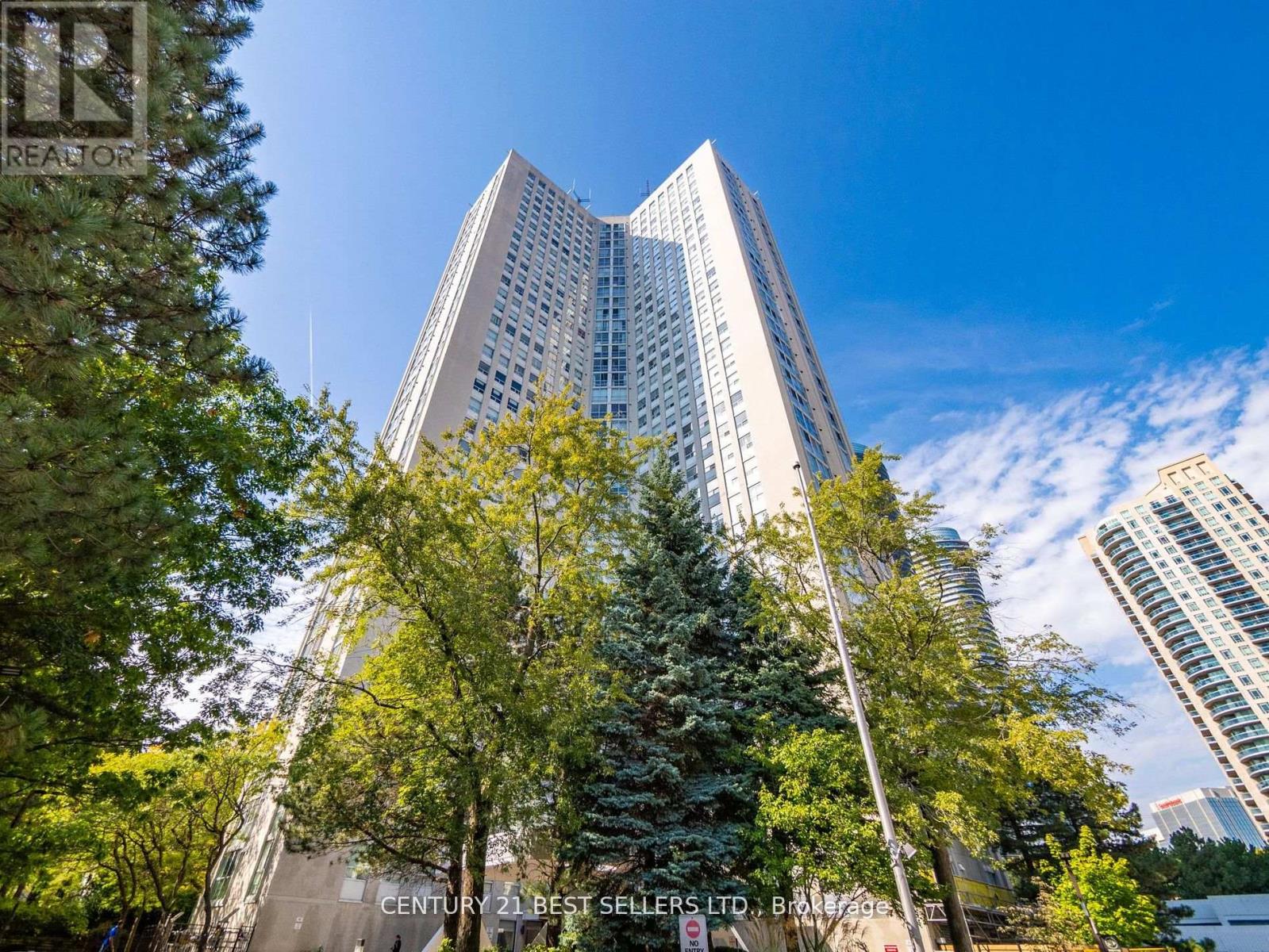 601 3650 Kaneff Crescent