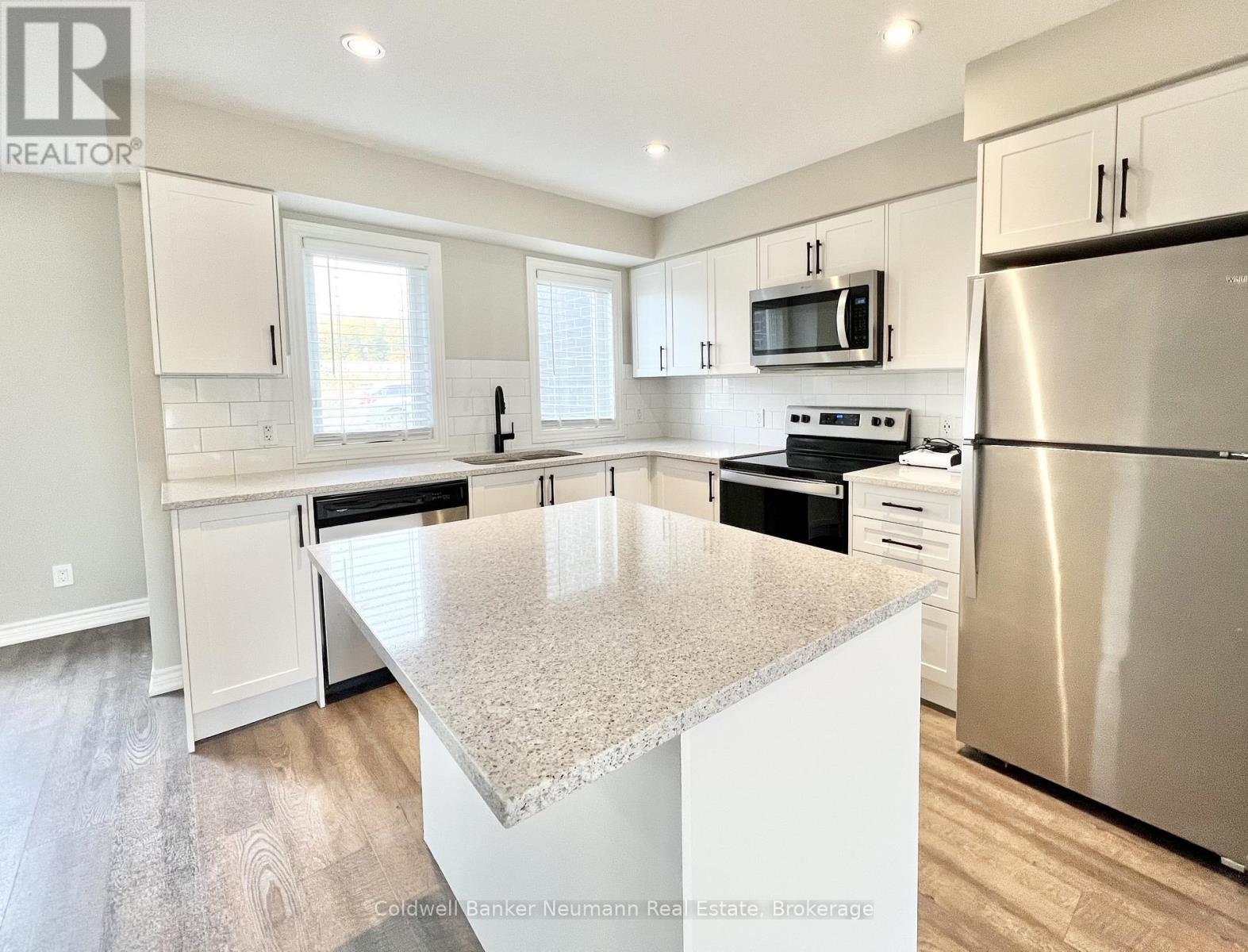 23 235 Chapel Hill Drive