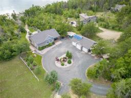 Living room - 14 Alexander Drive, Lester Beach, MB R0E0E0 Photo 2