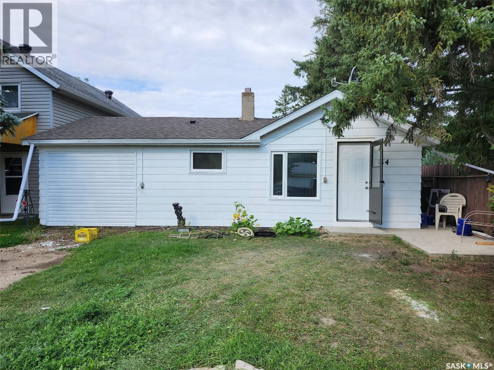 114 3rd Avenue