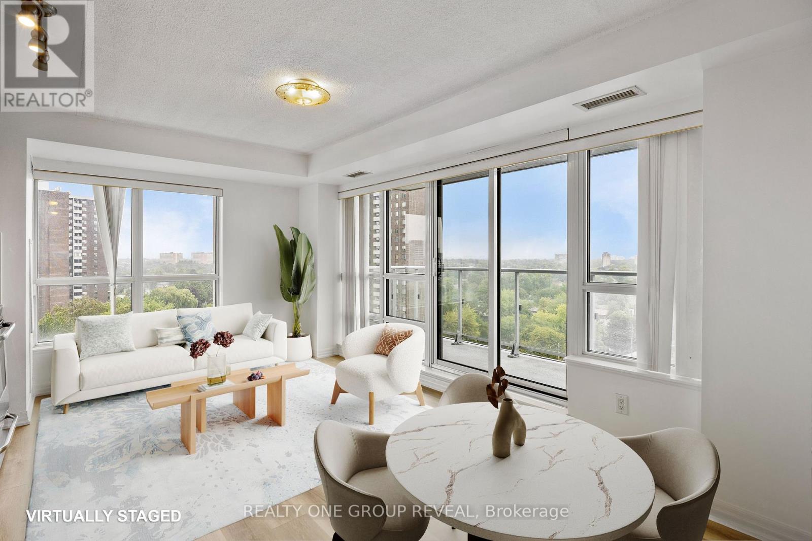 1109 2015 Sheppard Avenue E