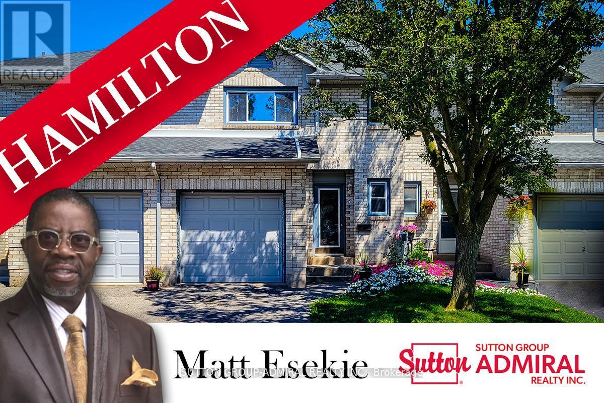 52 2 Royalwood Court