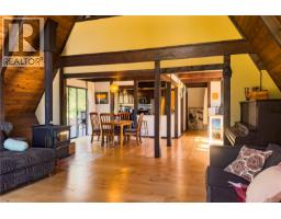 Kitchen - 766 B Gowlland Harbour Rd, Quadra Island, BC V0P1N0 Photo 5