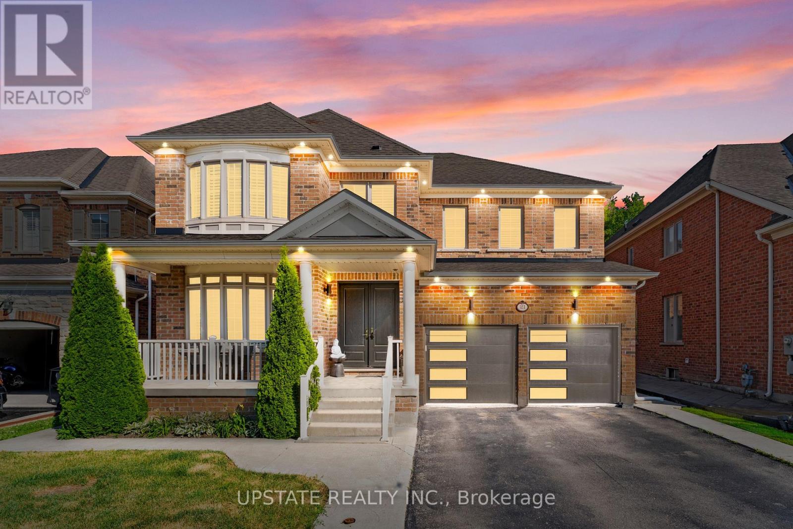 21 Lauderhill Road