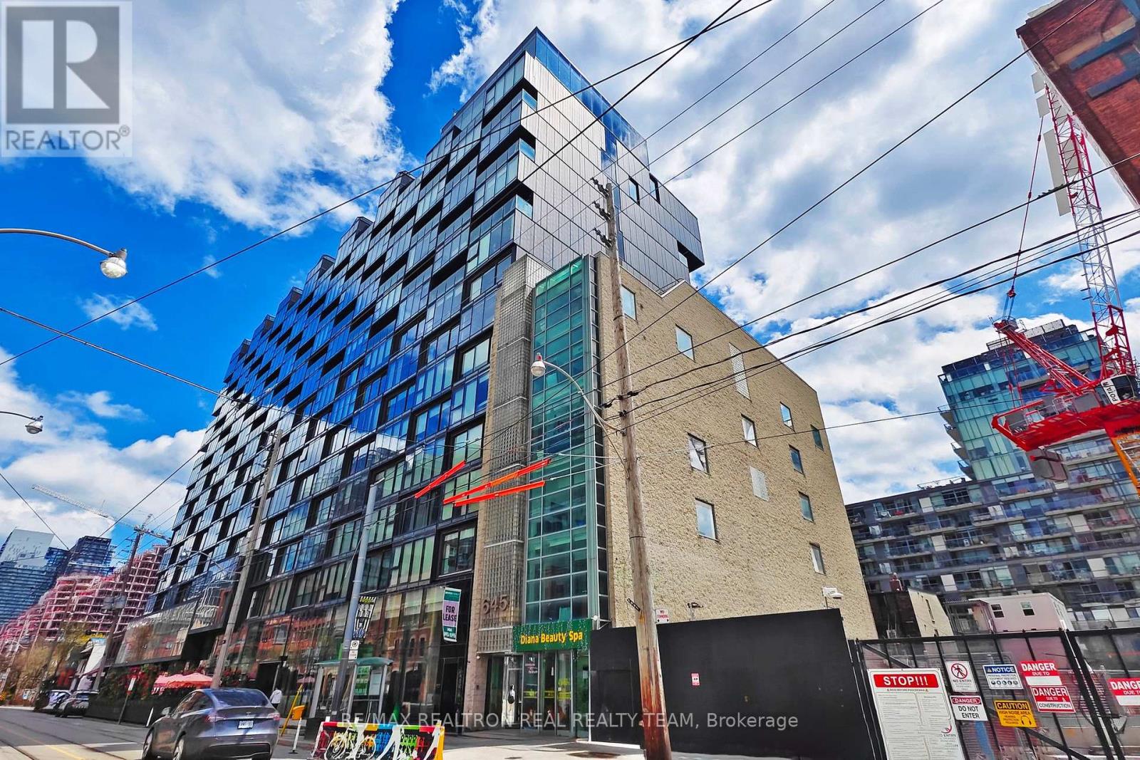 1316 629 King Street W