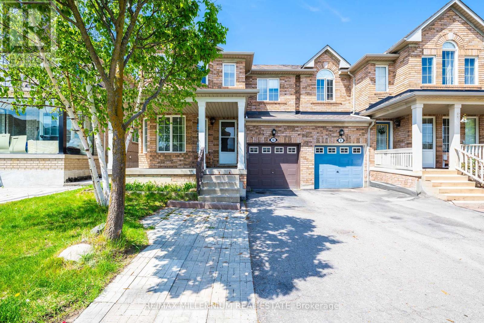 10 Mainland Crescent E