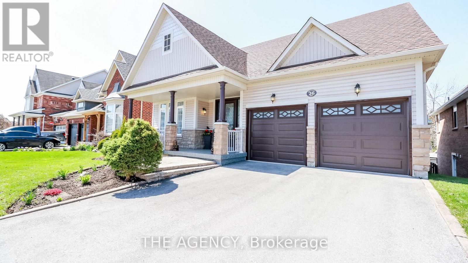 26 Regalia Way