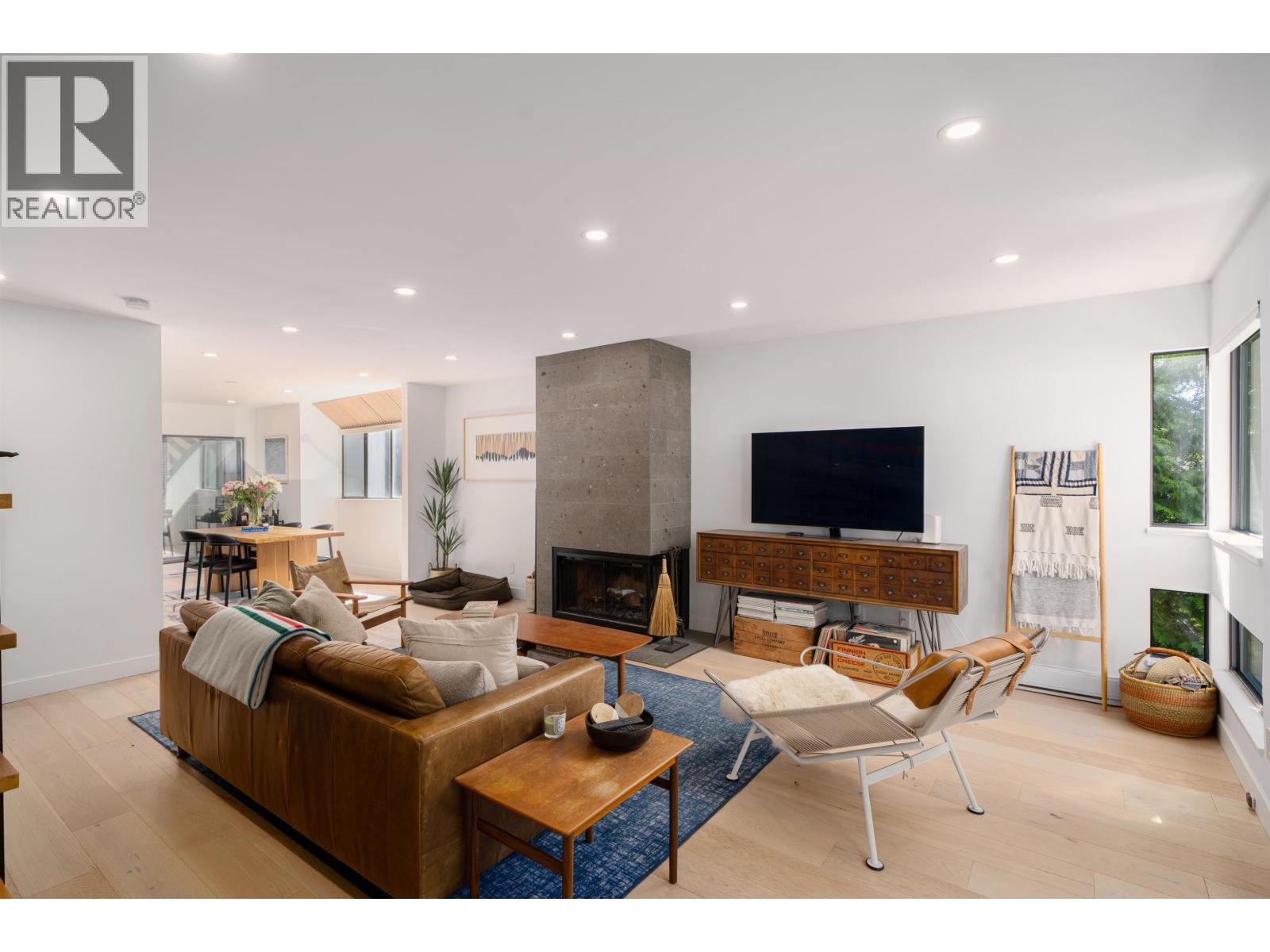 2018 Chesterfield Avenue