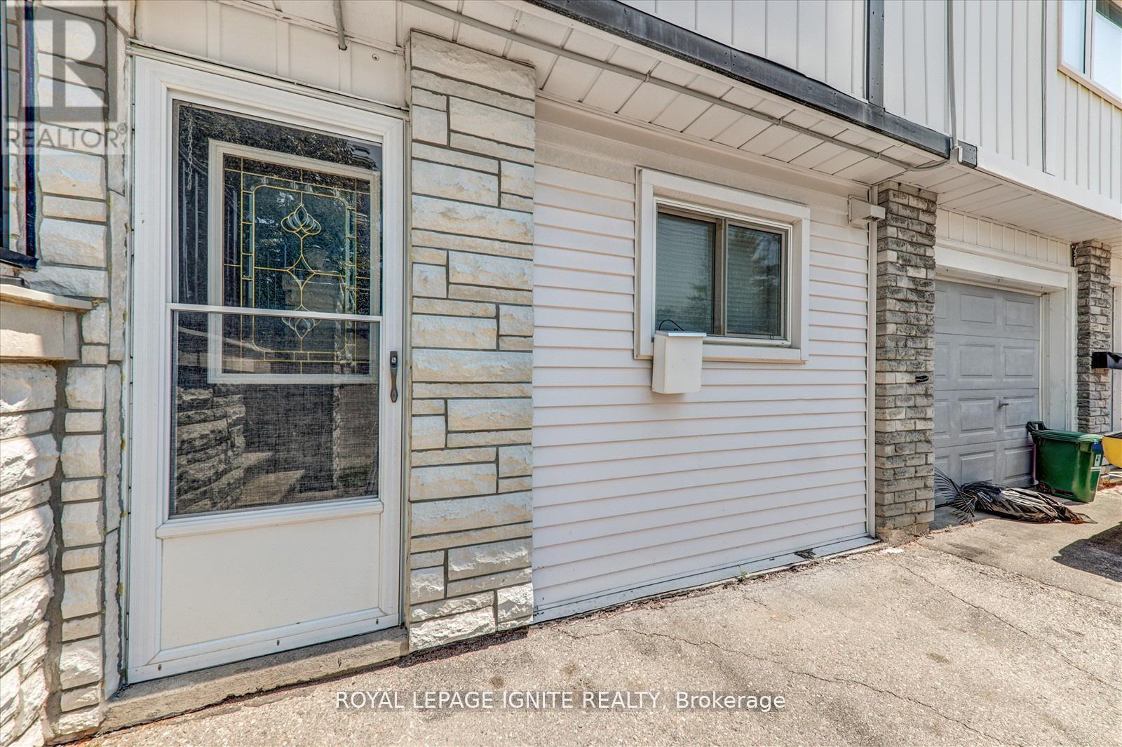 Bsmt 1279 Northmount Street