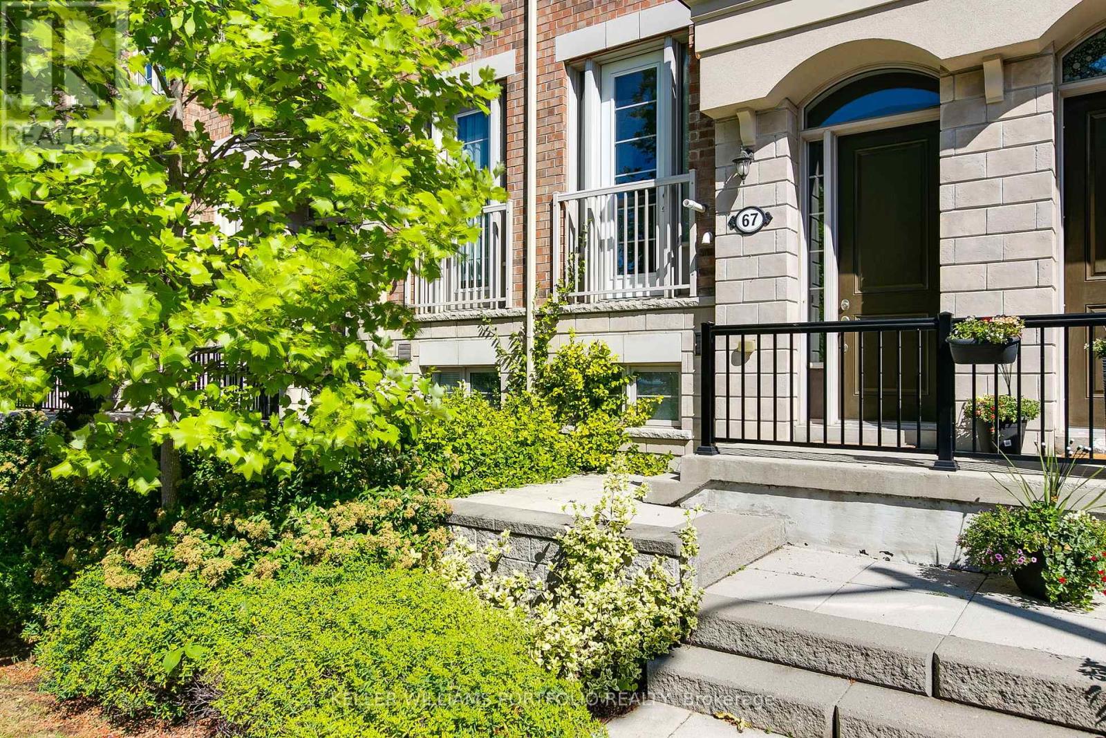 67 Edward Horton Crescent