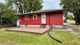 317 Cavers Street S, Deloraine, MB R0M0M0 Photo 4