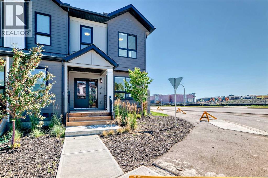 8 Silverton Glen Green Sw