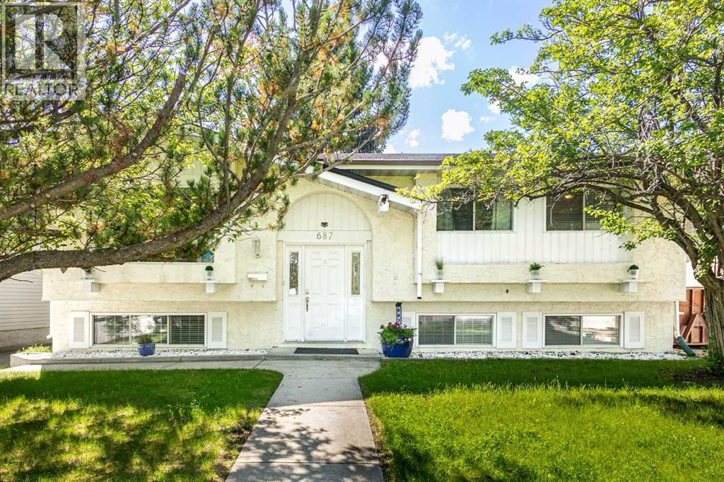 687 Brookpark Drive Sw