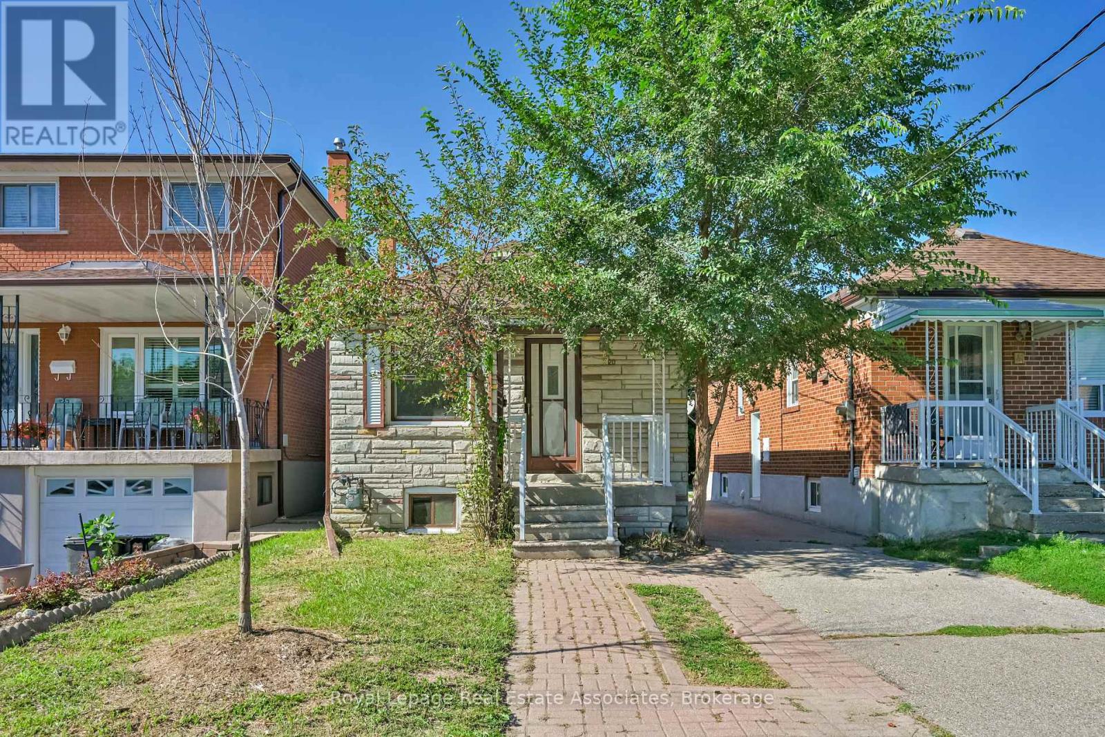 20 East Drive