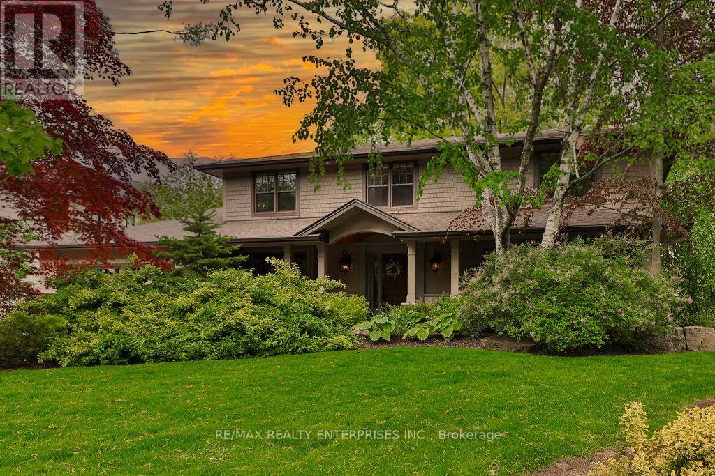 1293 Greenoaks Drive