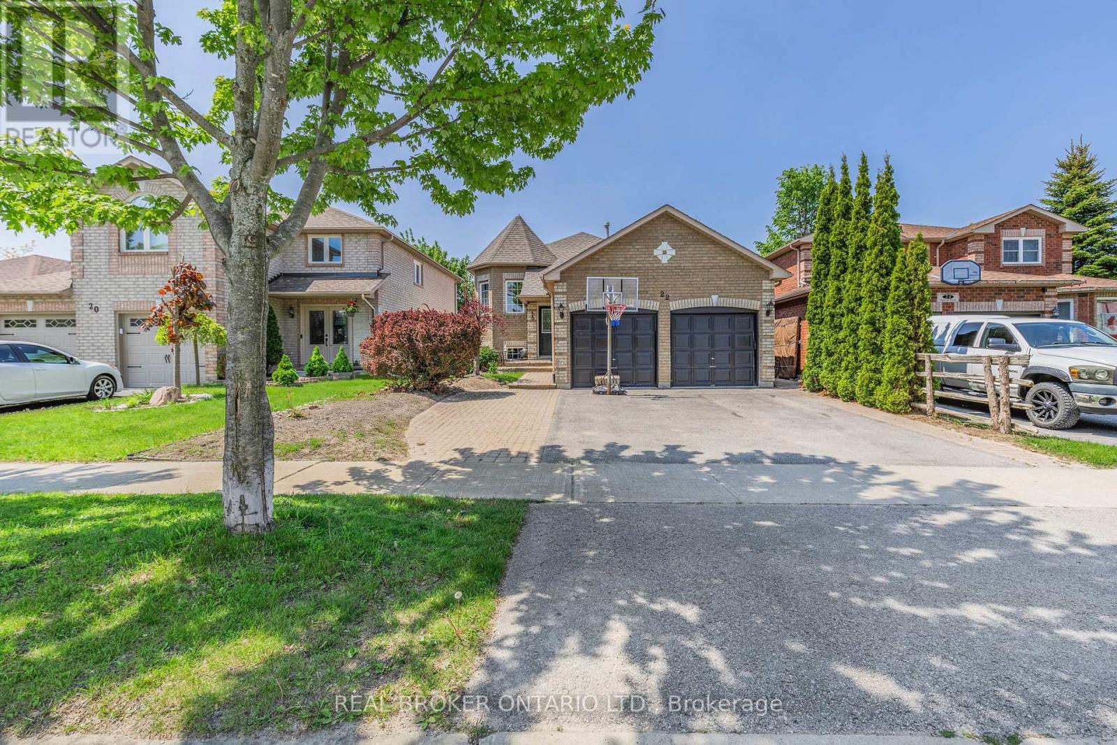 22 Dykstra Drive