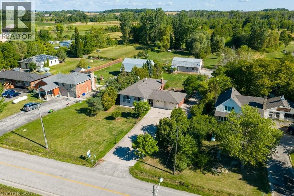 595 Green Mountain Road E