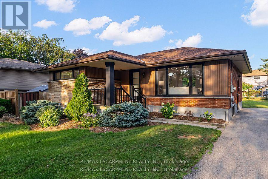 13 Skyland Drive