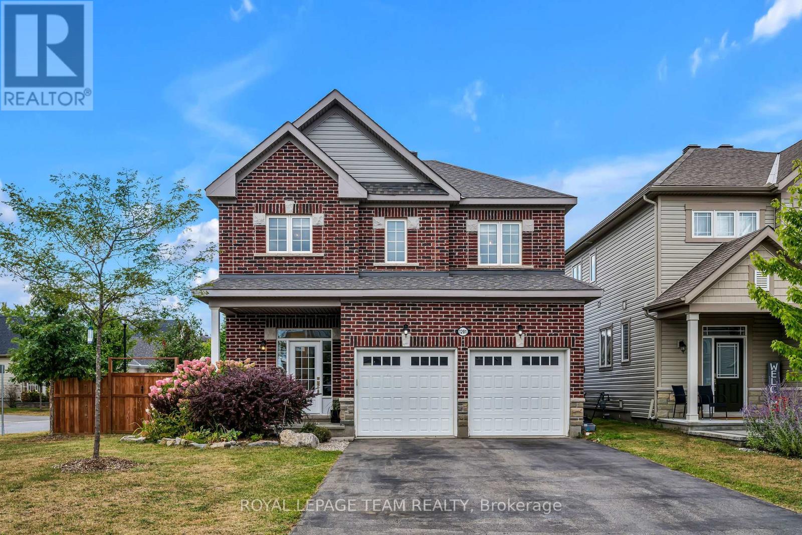 1201 De Pencier Drive