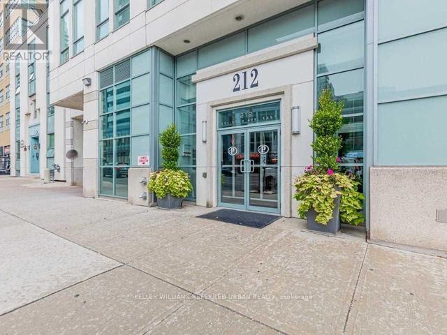 Ph 302 212 Eglinton Avenue E