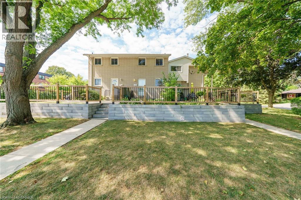 11 Colmar Place Unit 2
