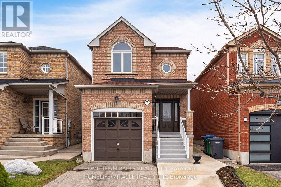 7 Eastview Gate