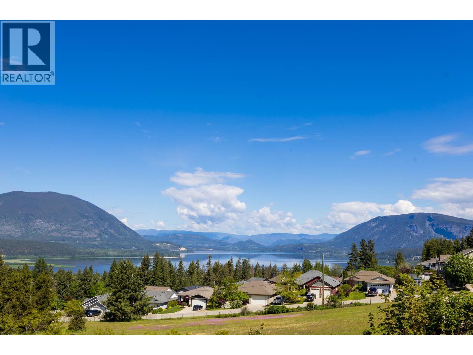 1221 16 Avenue Se Lot 15