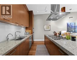 2780 Highgrove Place, West Vancouver, BC V7S0A4 Photo 5