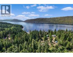 Bedroom - 3 Queest N Bay, Sicamous, BC V0E2V0 Photo 5