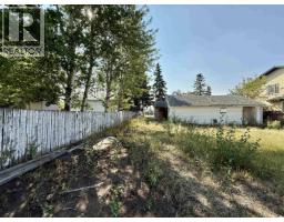 Kitchen - 9520 Se 97 Avenue, Fort St John, BC V1J1M9 Photo 4
